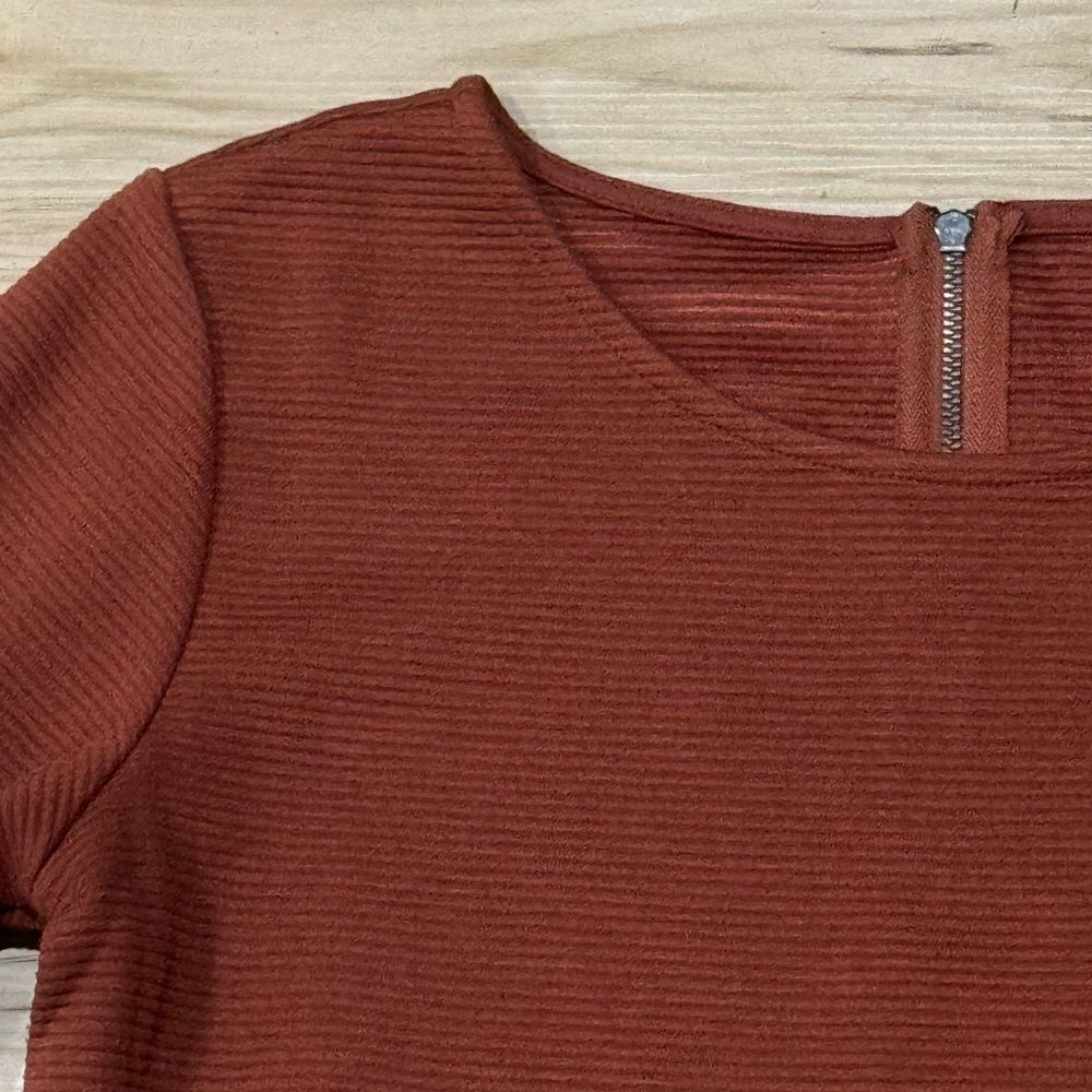 Jacqueline De Yong Ribbed Zipper Back Shirt Women’s Small - Picture 5 of 5